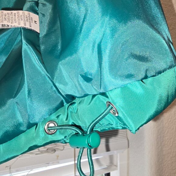 Orange Kiss Essentials Puffer Vest – Size Medium - Picture 4 of 5